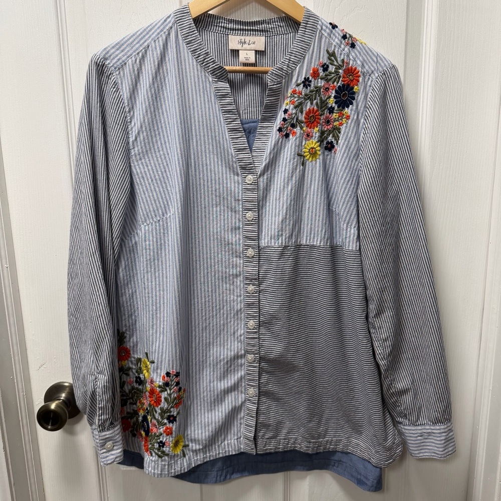Style & Co Blue Stripe Floral Embroidered Button Front Top, Large, Lightweight